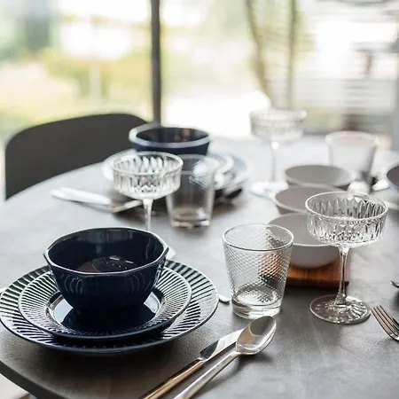 דירה Yacht Park Marina View - Billberry גדינייה