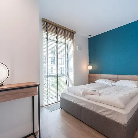 Yacht Park Marina View - Billberry Apartment Gdynia
