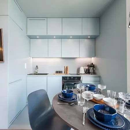 Yacht Park Marina View - Billberry * גדינייה